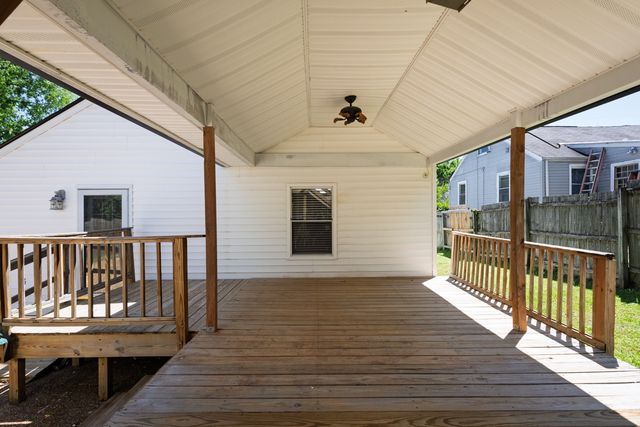 2133 Rosemary Ln, Nashville, TN 37210