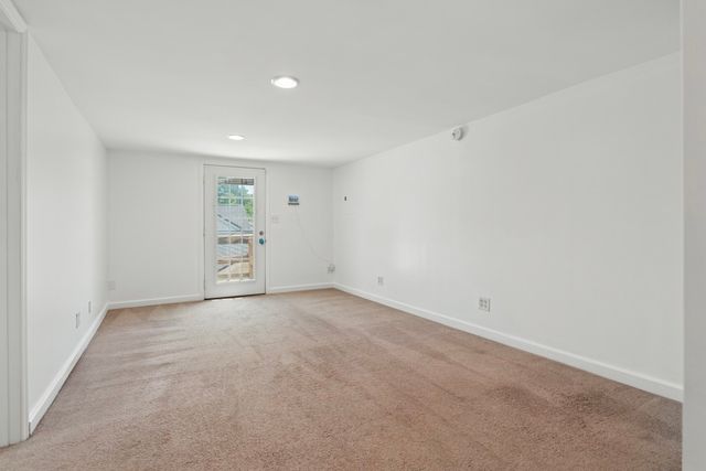 2133 Rosemary Ln, Nashville, TN 37210