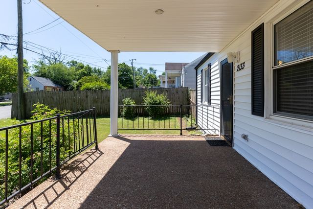 2133 Rosemary Ln, Nashville, TN 37210