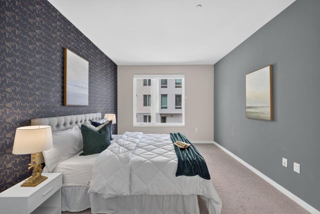 52 Innes Court 202, San Francisco, CA 94124