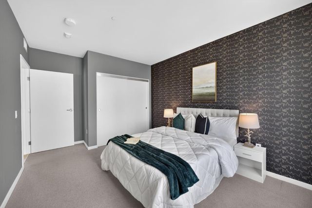 52 Innes Court 202, San Francisco, CA 94124