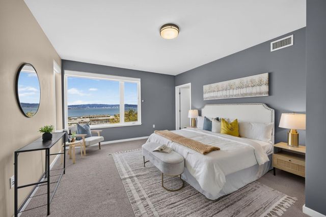 52 Innes Court 202, San Francisco, CA 94124