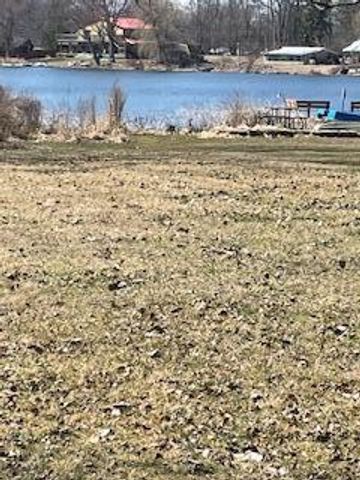 61272 Lewis Lake Road, Vandalia, MI 49095