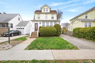 587 Dubois Avenue, Valley Stream, NY 11581