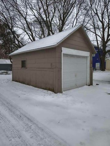 1346 5th Street, Muskegon, MI 49441