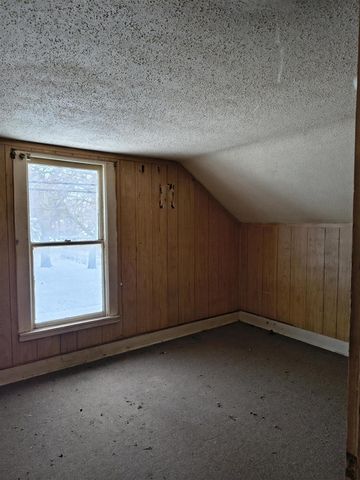 1346 5th Street, Muskegon, MI 49441