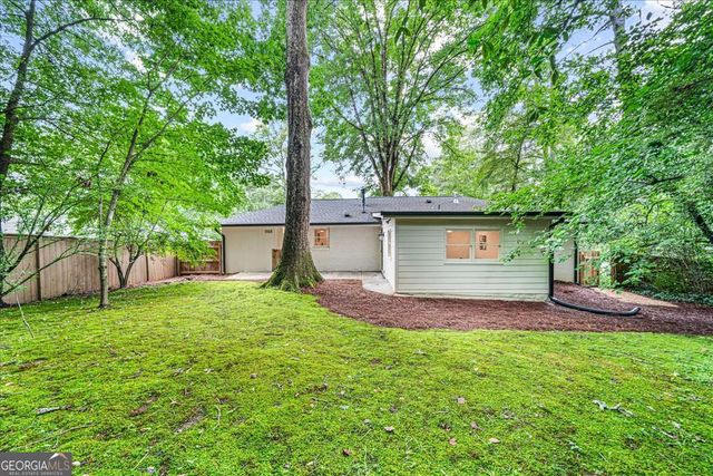 1875 Ravenwood Way NE, Atlanta, GA 30329