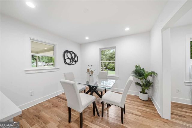 1875 Ravenwood Way NE, Atlanta, GA 30329