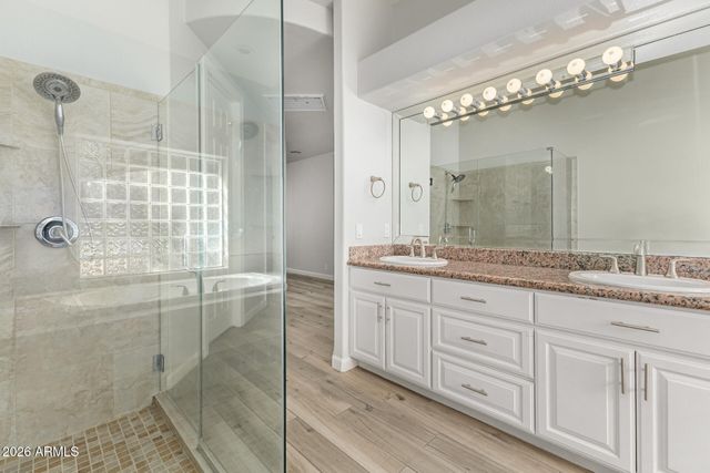 1912 E SCHOONER Court, Gilbert, AZ 85234