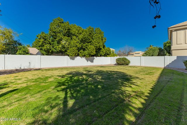 1912 E SCHOONER Court, Gilbert, AZ 85234