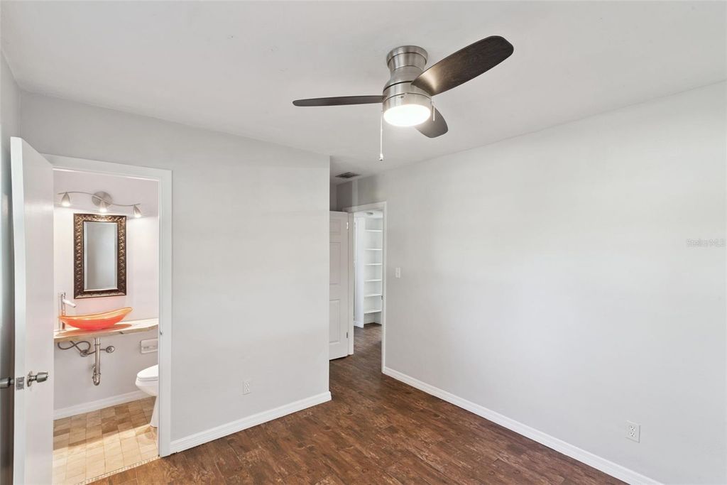 Image 22 of property listing at 6322 APPIAN WAY, Orlando, FL 32807