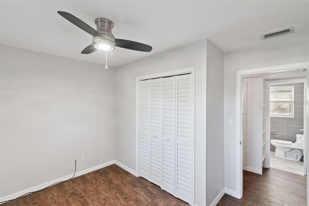 Image 29 of property listing at 6322 APPIAN WAY, Orlando, FL 32807