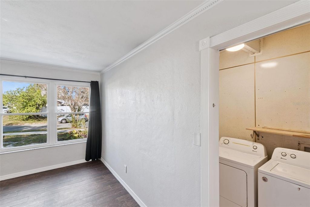 Image 31 of property listing at 6322 APPIAN WAY, Orlando, FL 32807