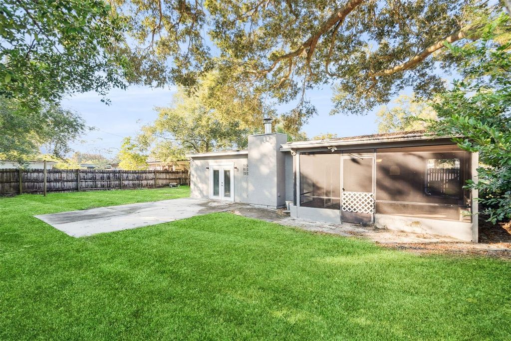 Image 35 of property listing at 6322 APPIAN WAY, Orlando, FL 32807