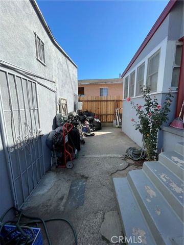 3306 E 8th, Los Angeles, CA 90023