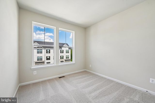 2109 PEACE LILY LN, Frederick, MD 21702