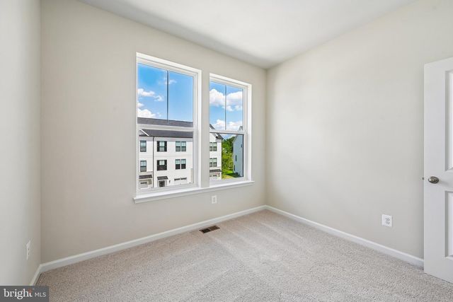 2109 PEACE LILY LN, Frederick, MD 21702