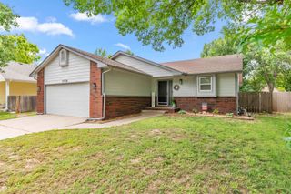10726 W Ponderosa Cir, Wichita, KS 67212