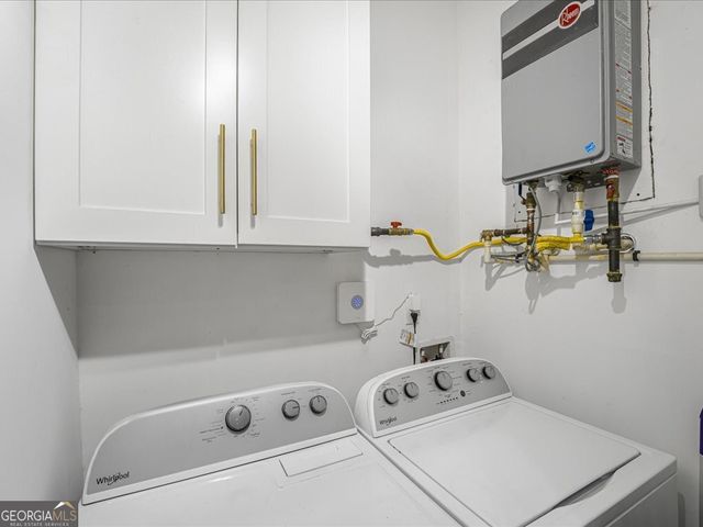 1447 Bryan Avenue, East Point, GA 30344