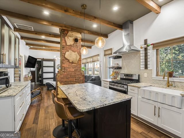 1447 Bryan Avenue, East Point, GA 30344