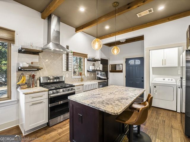 1447 Bryan Avenue, East Point, GA 30344