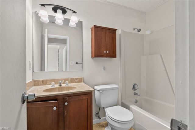 2506 Cove Point PL, Virginia Beach, VA 23454