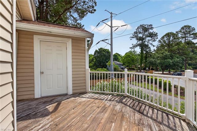 2506 Cove Point PL, Virginia Beach, VA 23454