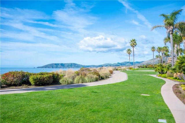 2727 Shell Beach Road, Pismo Beach, CA 93449