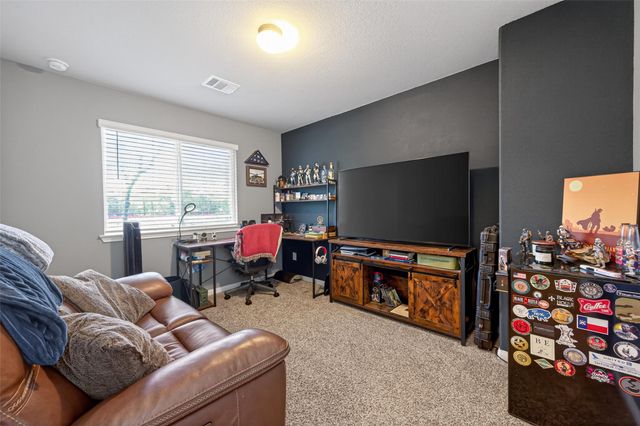 2354 Raider Dr, Conroe, TX 77301