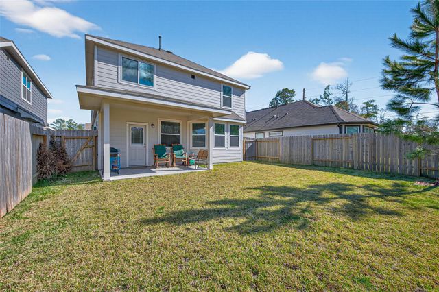 2354 Raider Dr, Conroe, TX 77301