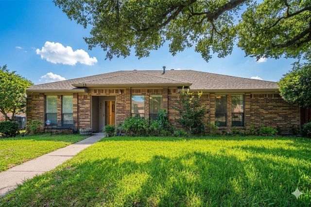 338 Marriott Lane, Garland, TX 75040