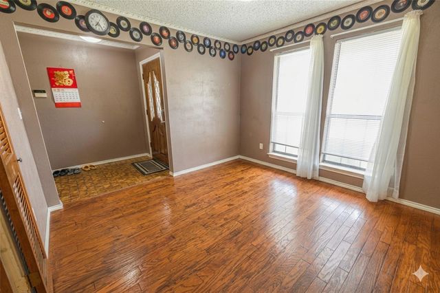 338 Marriott Lane, Garland, TX 75040