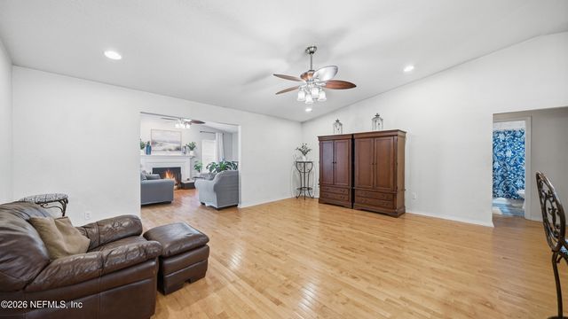 3994 BRONCO Road, Middleburg, FL 32068