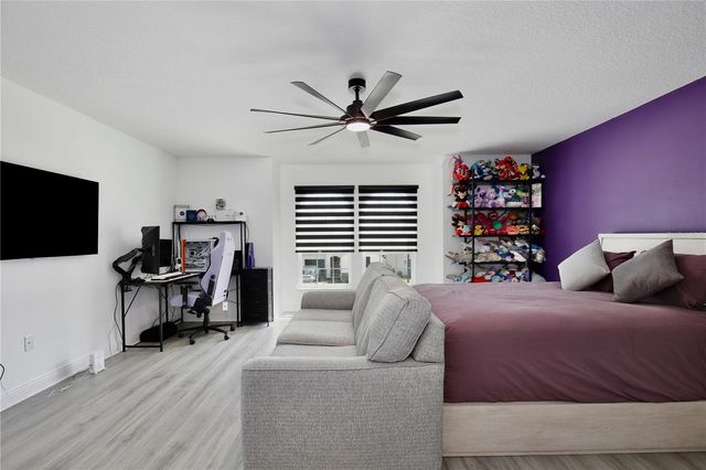 4515 LIONS GATE AVENUE, Clermont, FL 34711