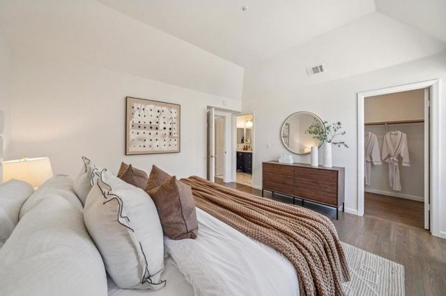 1051 Helm Lane, Foster City, CA 94404