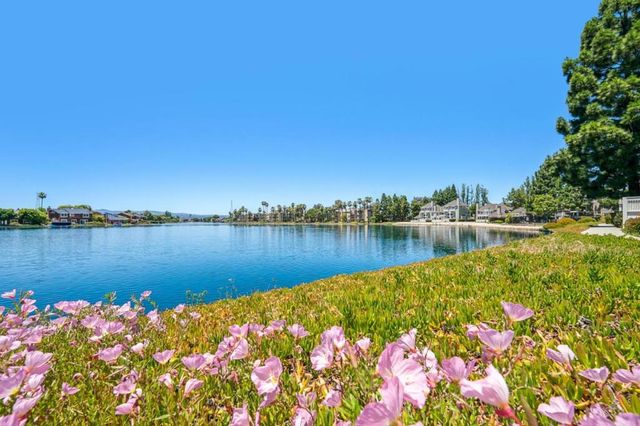 1051 Helm Lane, Foster City, CA 94404