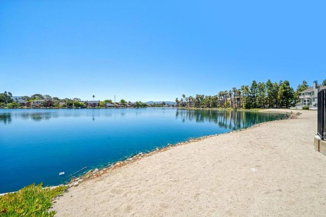 1051 Helm Lane, Foster City, CA 94404