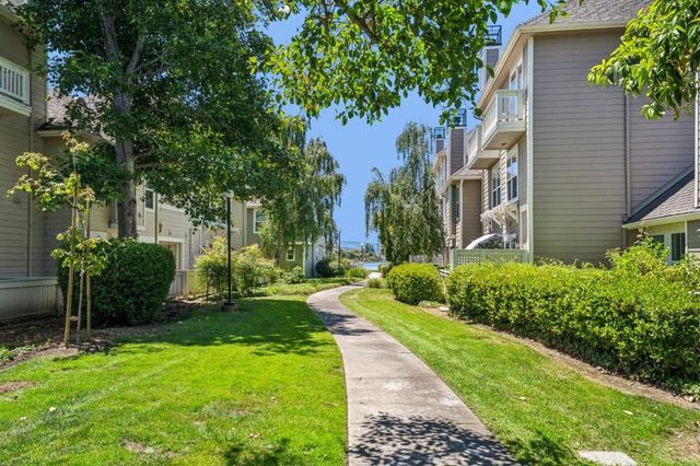 1051 Helm Lane, Foster City, CA 94404