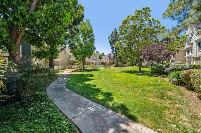 1051 Helm Lane, Foster City, CA 94404