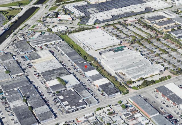 1665 W 33rd Pl, Hialeah, FL 33012