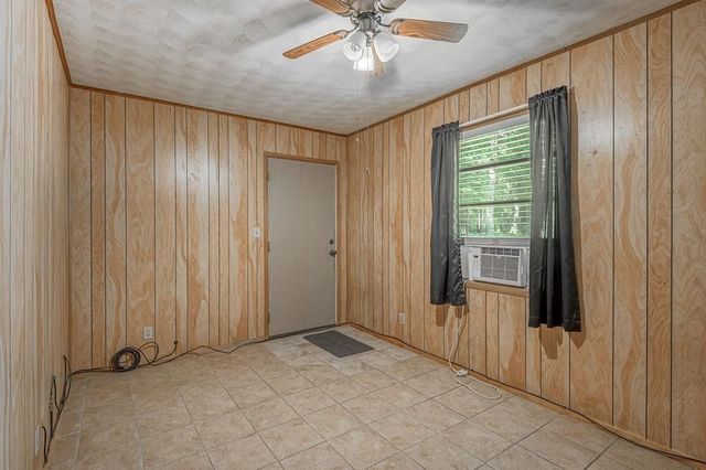 1654 Forest Service Road 524, Crockett, TX 75835