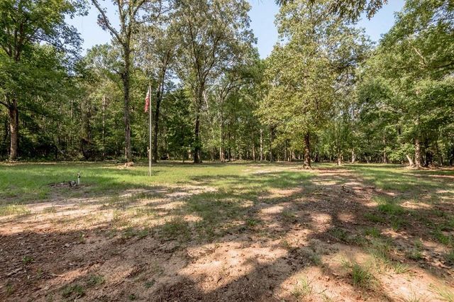 1654 Forest Service Road 524, Crockett, TX 75835