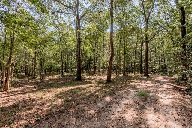 1654 Forest Service Road 524, Crockett, TX 75835