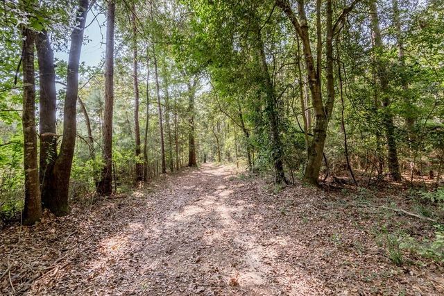 1654 Forest Service Road 524, Crockett, TX 75835