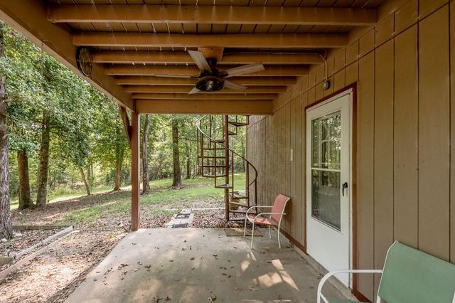 1654 Forest Service Road 524, Crockett, TX 75835