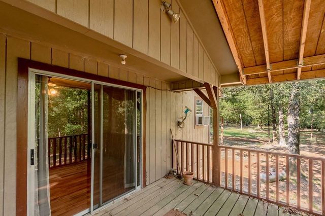 1654 Forest Service Road 524, Crockett, TX 75835