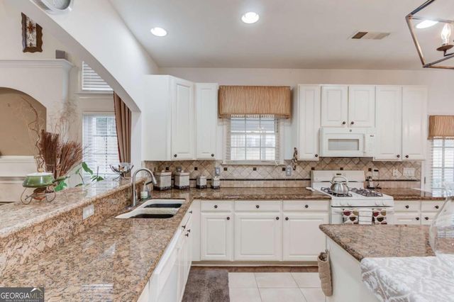 2648 Stockbridge Way, Dacula, GA 30019