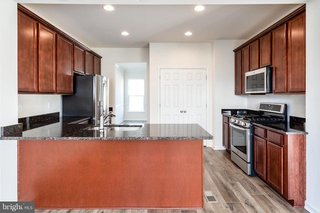 228 PATCHWORK DR, Stephenson, VA 22656