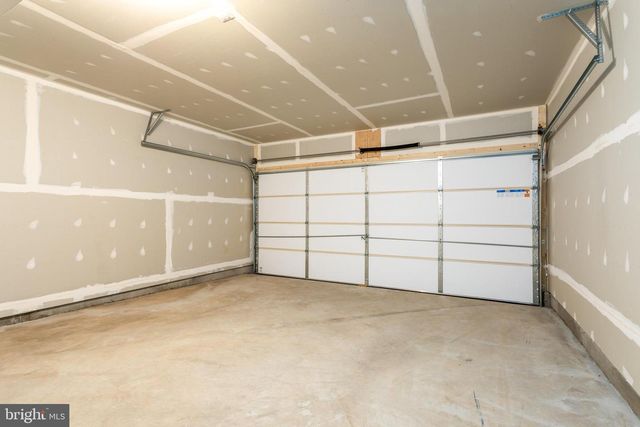 228 PATCHWORK DR, Stephenson, VA 22656