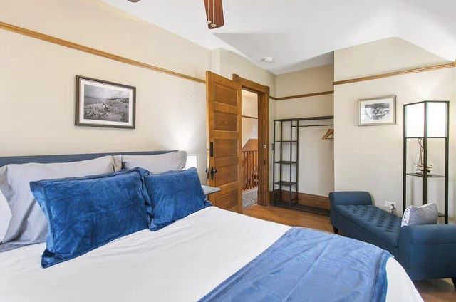 300 N Ferry Street, Douglas, MI 49406